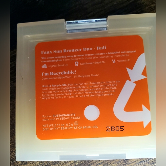 5/75$ PYT BEAUTYFaux Sun Bronzer Duo in Bali - Picture 5 of 10